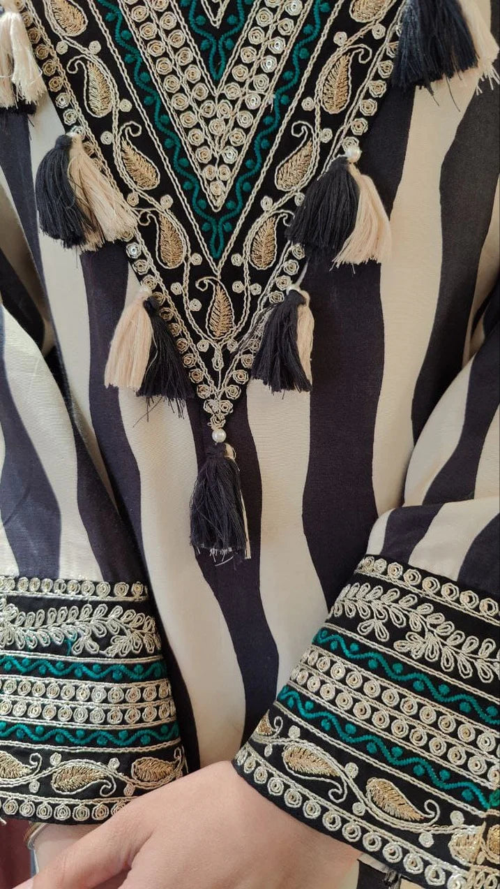 Black Abstract Stripe Kaftan Dress