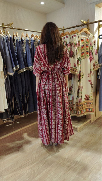 Leaf kaftans with belt